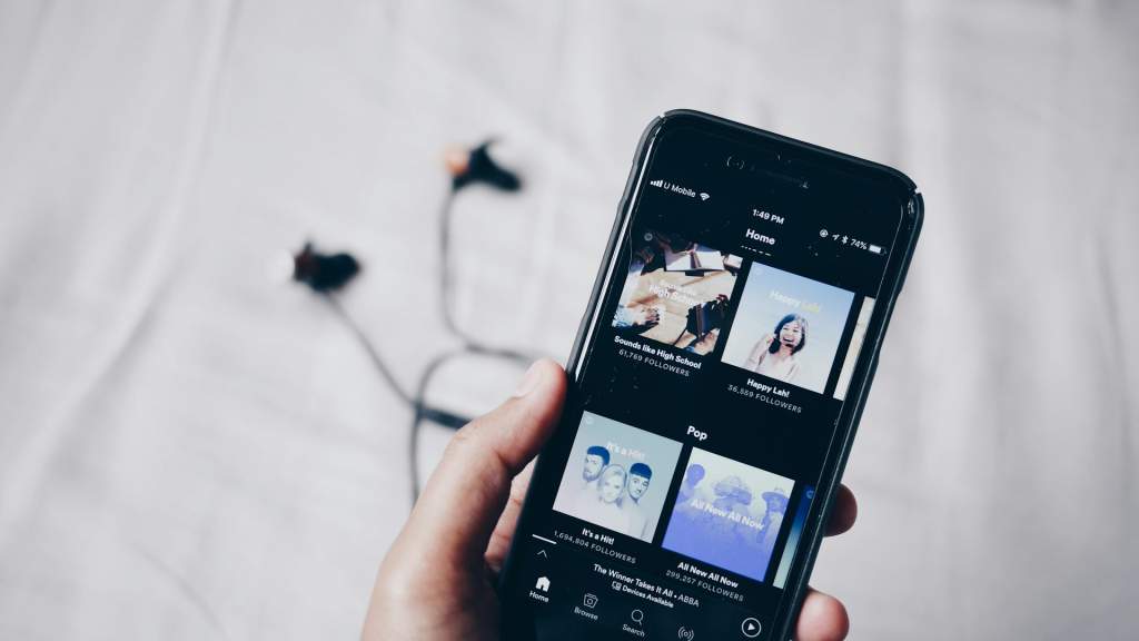 Use Streaming Platforms to Monetize Your Music