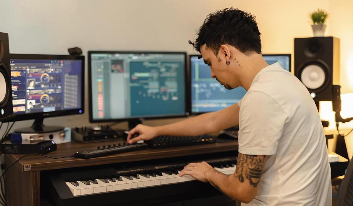 What I Wish I Knew Before Becoming a Professional Music Producer